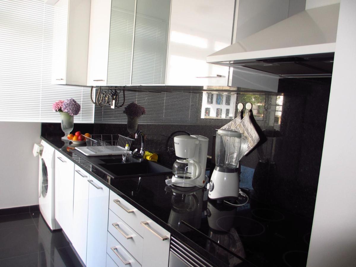 Tranquil Ocean View Apartament *